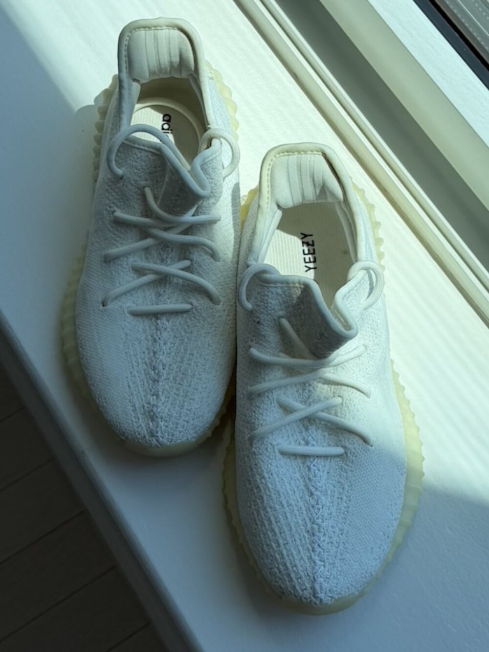 Adidas Yeezy White Lace Up Sneaker | US M 7 1/2